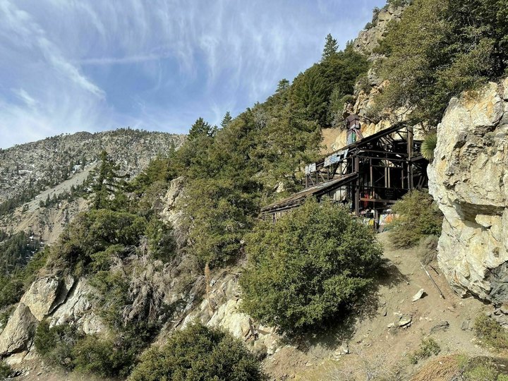 This Easy, 3.7-Mile Hike In Southern California Leads Past An Old Cabin On Its Way To An Abandoned Mine