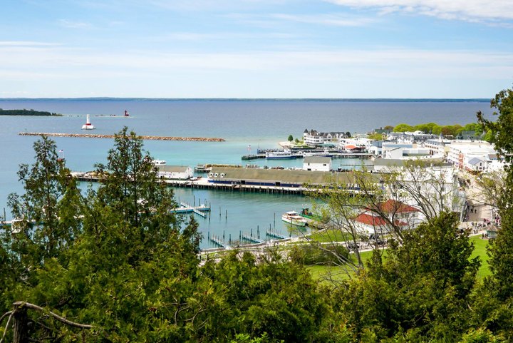 Anne's Tablet Trail Is An Easy Hike In Michigan That Takes You To An Unforgettable View