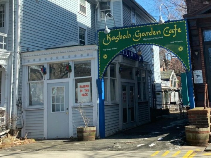 Kasbah Garden Cafe In Connecticut Is A Secret Garden Restaurant Surrounded By Natural Beauty