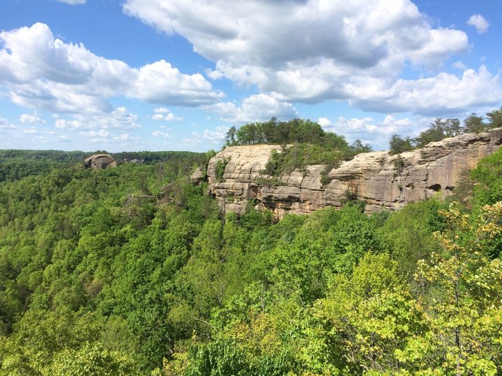 This 5-Mile Loop Trail Offers Some Of The Best Views In Red River Gorge In Kentucky