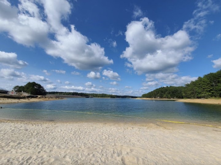 Cool Off This Summer In Some Of The Clearest Water In Kentucky At Laurel River Lake's Spillway Beach