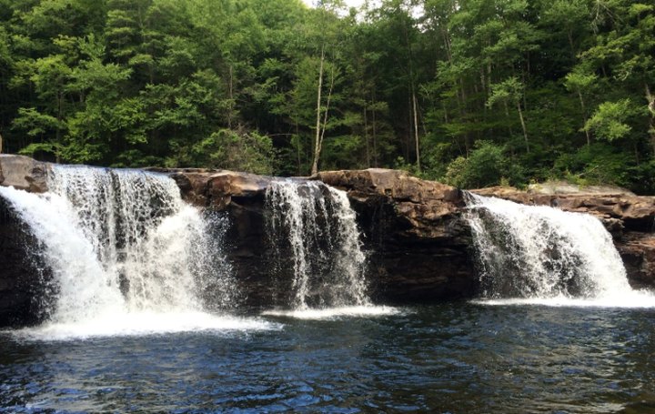 West Virginia's High Falls Trail Leads To A Magnificent Hidden Oasis