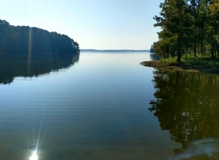 The Largest Man-Made Lake In Louisiana Is A Nature Lover's Paradise