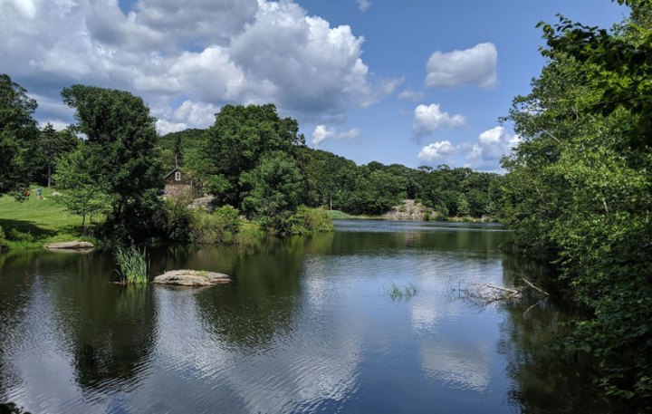 Explore A Rock Cave And Hike Past A Lake On This Moderate New Jersey Trail