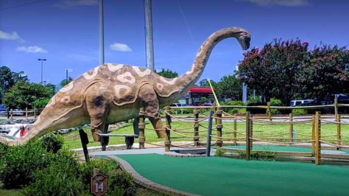 There's A Dinosaur-Themed Mini-Golf Course In South Carolina, Professor Hacker's Adventure, And You'll Want To Go