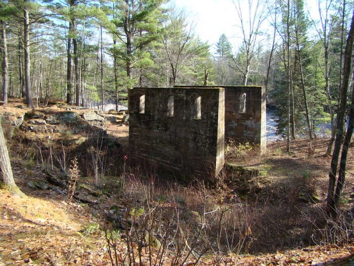 A Mysterious Woodland Trail In Minnesota Will Take You To The Banning Quarry Ruins