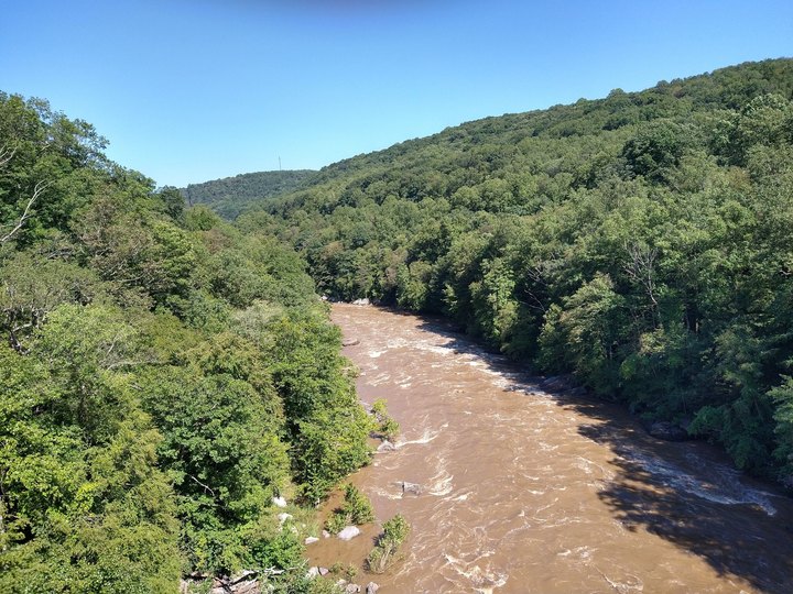The Unrivaled Canyon Hike Near Pittsburgh Everyone Should Take At Least Once