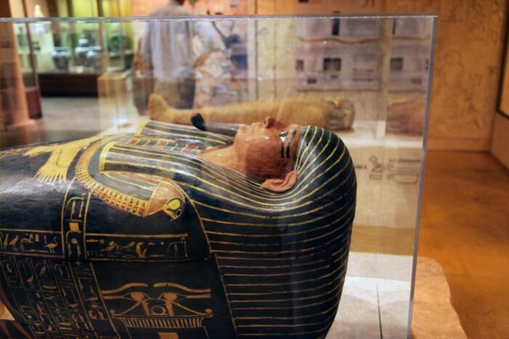 The 2,350-Year-Old Egyptian Skeleton In Iowa's Putnam Museum Is An Ancient Mummy Mystery