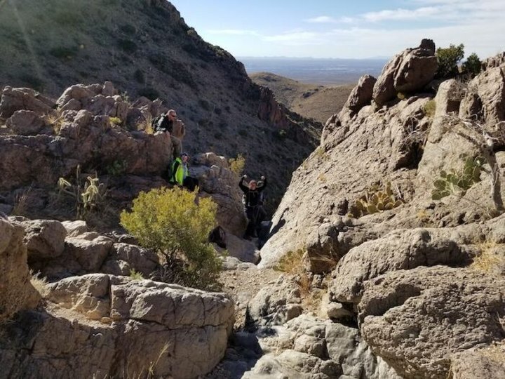 The One-Of-A-Kind Trail In New Mexico With Caves And Rock Formations Is Quite The Hike