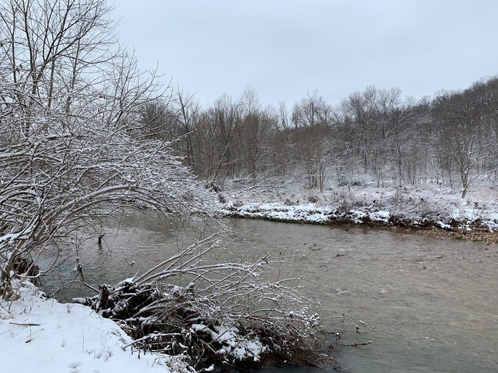 The Picturesque Trail In Missouri That Is Perfect For Winter Hiking