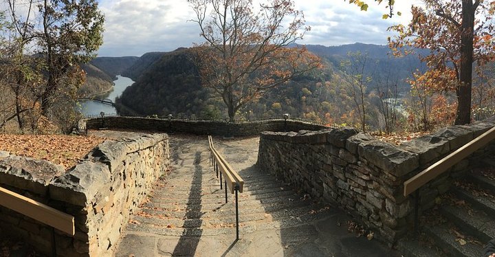 Take A Hidden Path To A West Virginia Overlook That's Like A Scene From An Old Stone Castle