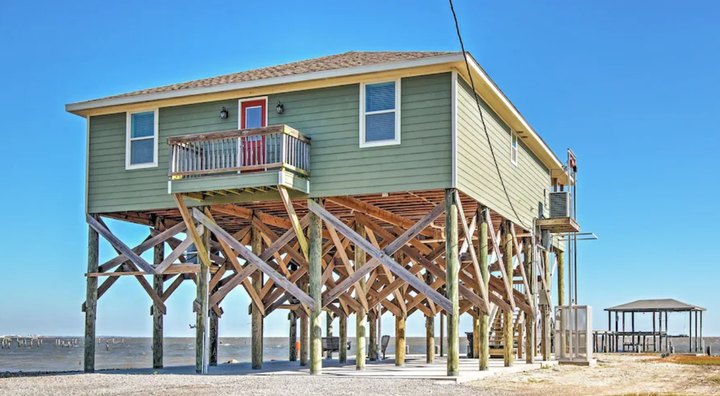 Forget The Resorts, Rent This Charming Waterfront Place In New Orleans Instead