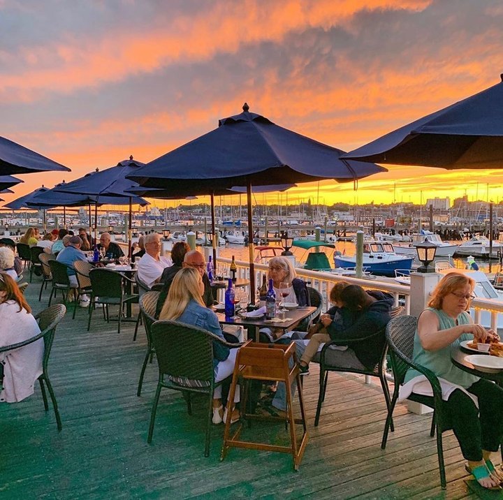 The Sunset Views At The Saltwater Grille In Maine Are Simply Sensational