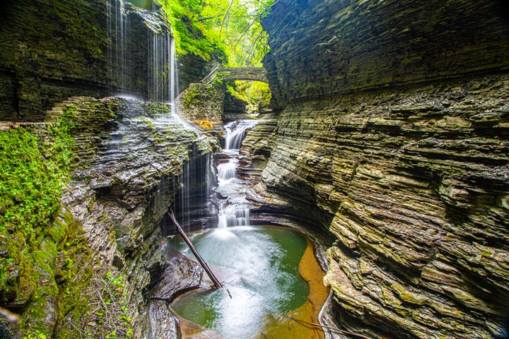 Take A Hike Through A New York Canyon That’s Like The Narrows At Zion National Park