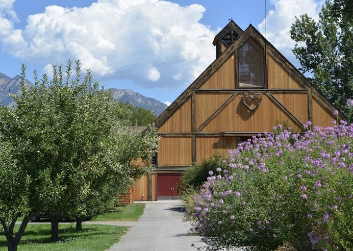 This Family-Friendly Park In Utah Has A Working Farm, Woods, And More