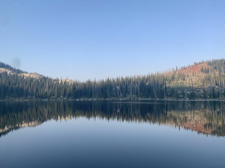 The Exhilarating Lake Hike In Idaho That Everyone Must Experience At Least Once