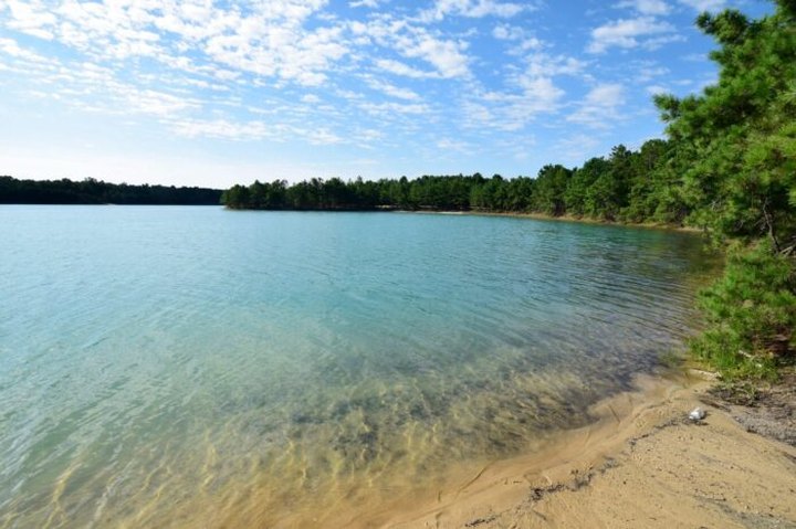 New Jersey Is Home To A Deadly, Bottomless Lake And You’ll Want To See It For Yourself