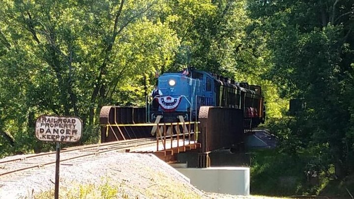You’ll Absolutely Love A Ride On Wisconsin’s Majestic Baraboo Hills Train This Summer