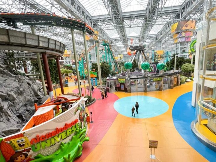 This 7-Acre Indoor Amusement Park In Minnesota Is Fun For All Ages