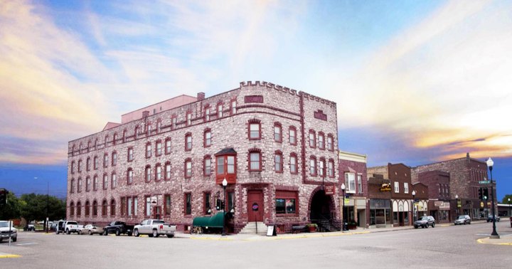 A Stay In These 8 Haunted Hotels In Minnesota Will Fill You With Fright
