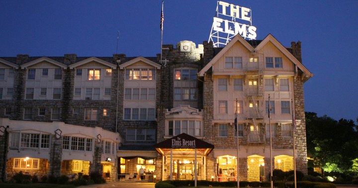 These 6 Haunted Hotels in Missouri Will Make Your Stay a Nightmare