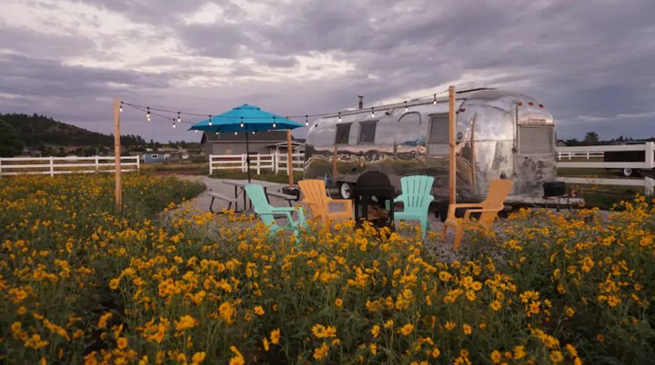 Sleep In A Vintage Airstream With Mountain Views In Flagstaff, Arizona