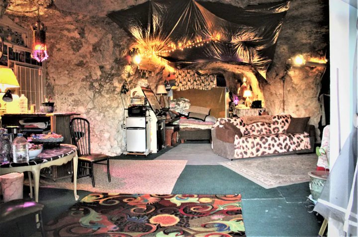 Stay Overnight In A Remote Cave Right Here In Arizona At Taylor Mountain Cave Inn Retreat