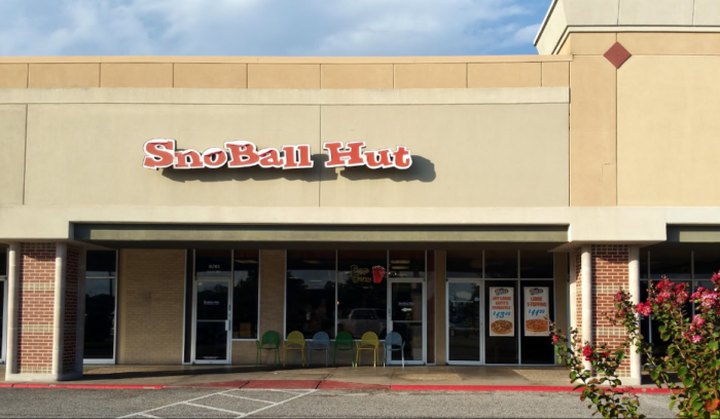 Choose From Over 200 Unique And Delicious Snow Cone Flavors At Snoball Hut In Texas