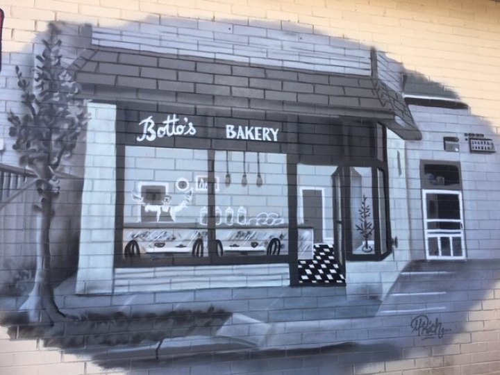 It's Worth It To Drive Across Maine Just For The Bread At Botto's Bakery