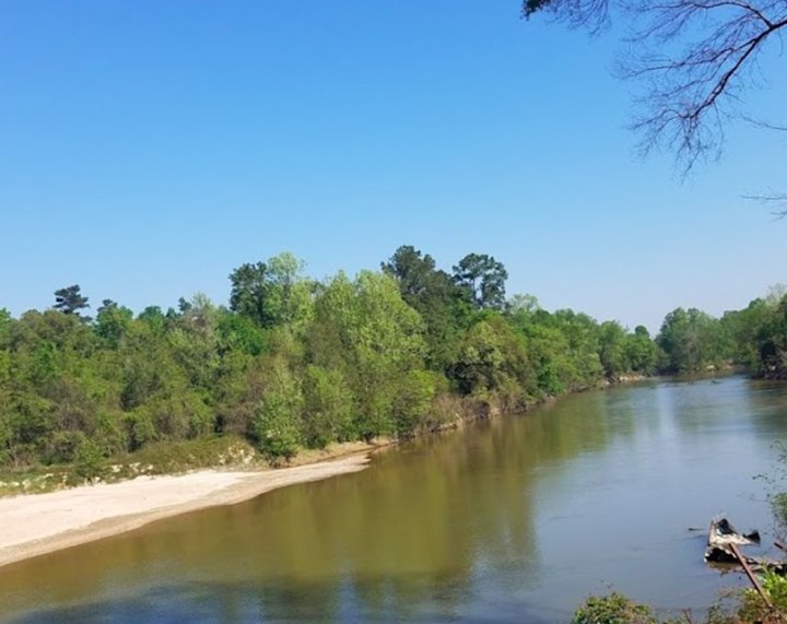 Few People Know One Of Louisiana's Most Popular Rivers Is Hiding A Dark And Terrifying Secret
