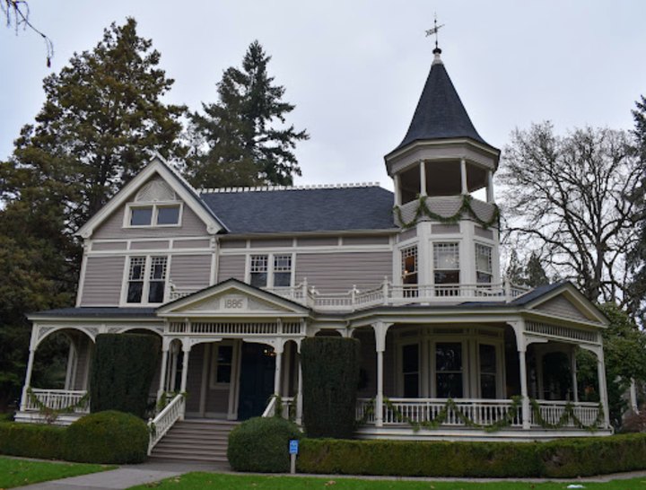 The Haunted Historic Site In Washington Both History Buffs And Ghost Hunters Will Love