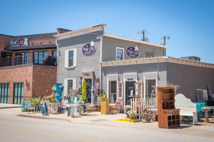 The Town Of Jenks, Oklahoma Just Might Be The Unofficial Antiques Capital Of America