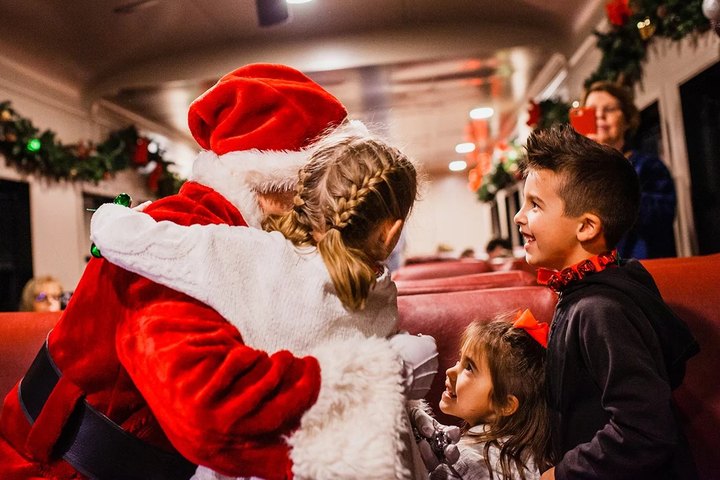 Experience The Magic Of The Holidays In Bryson City, An Enchanting North Carolina Christmas Town