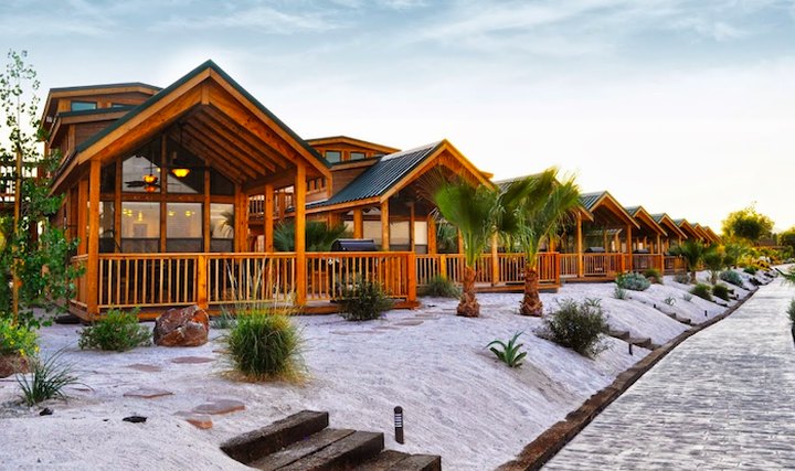 This River Cabin Resort In Southern California Is The Ultimate Spot For A Getaway