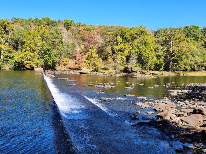 Don't Let These Stunning Views Fool You, Mountain Fork River Trail In Oklahoma Is Actually An Easy Hike