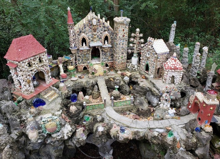 Most People Have No Idea There's A Rock Garden Hiding In Alabama And It's Magical