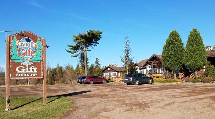 Locals Can't Get Enough Of The Homemade Pies At Rustic Inn Cafe In Minnesota