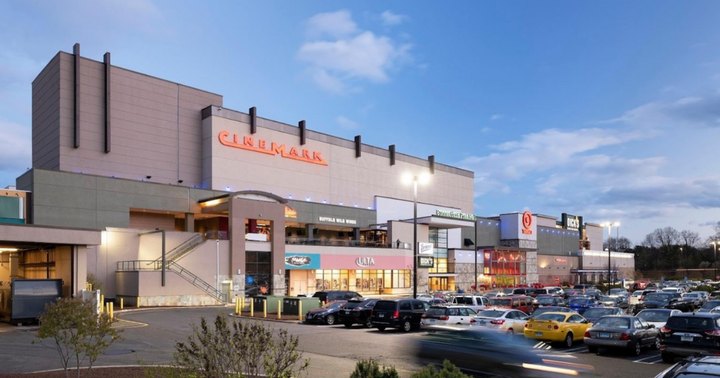 The Massive Mall In Connecticut That Takes Nearly All Day To Explore