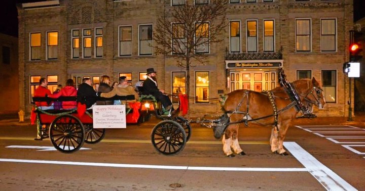 The Most Enchanting Christmastime Main Street In The Country Is Cedarburg In Wisconsin