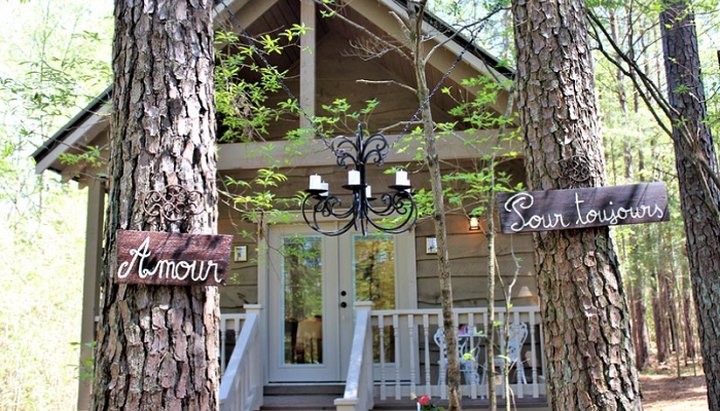 There’s A Themed Bed and Breakfast In The Middle Of Nowhere In South Carolina You’ll Absolutely Love