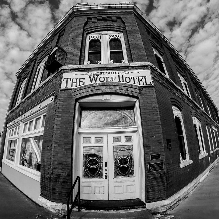 The Historic Wolf Hotel In Kansas Is Notoriously Haunted And We Dare You To Spend The Night
