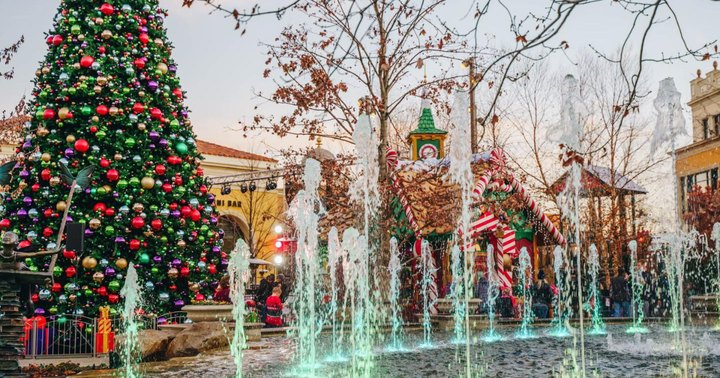 There Is An Entire Christmas Village In Idaho And It's Absolutely Delightful