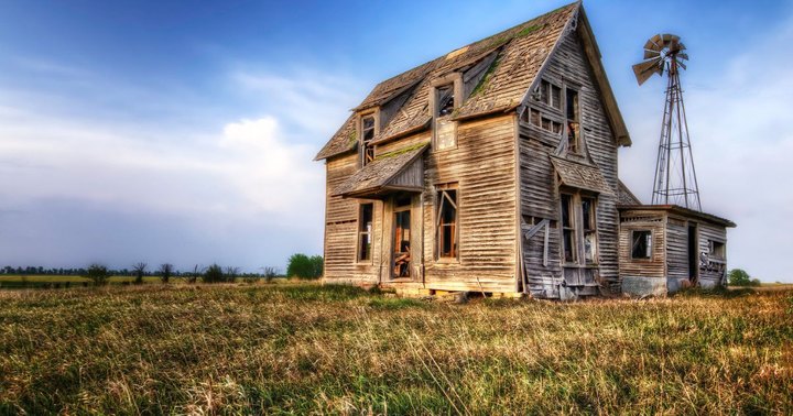 15 Abandoned Places In Kansas That Will Haunt Your Dreams