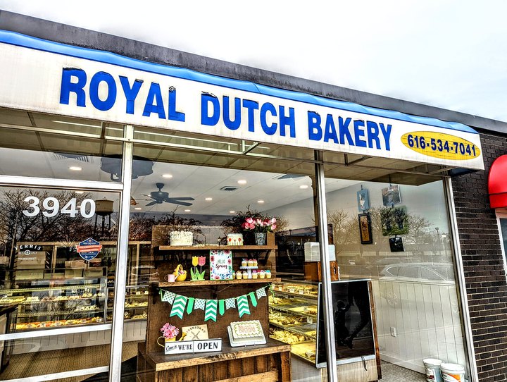 The Best Old-Time Dutch Bakery In Michigan That You Need To Visit