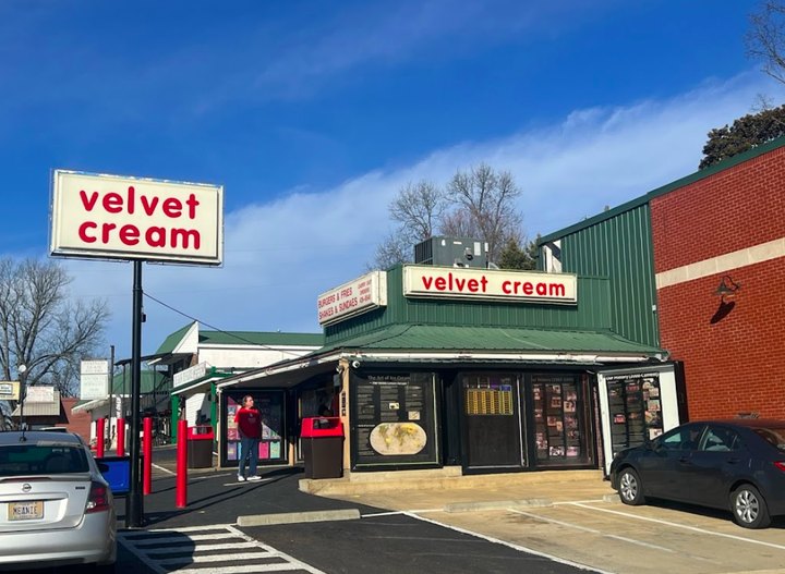 Treat Yourself To A Homemade Ice Cream Cone At The Velvet Cream In Mississippi