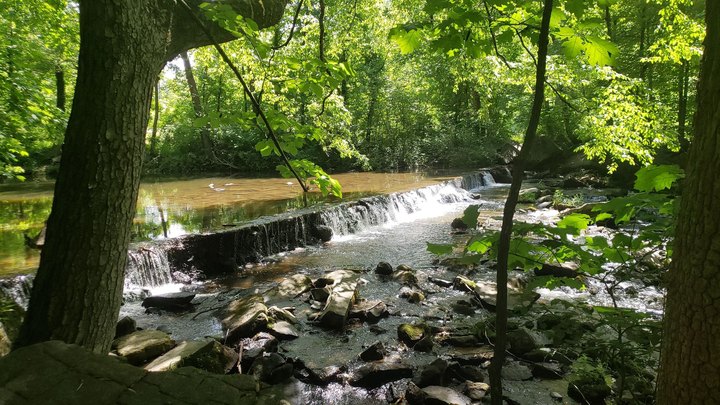The Marvelous 4.2-Mile Trail In Pennsylvania Leads Adventurers To A Little-Known Waterfall