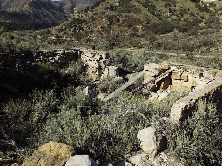 This Fascinating Utah Town Has Been Abandoned And Reclaimed By Nature For Decades Now