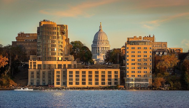 Best Hotels & Resorts In Wisconsin: 12 Amazing Places To Stay