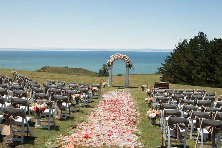 14 Epic Spots To Get Married In Northern California That'll Blow Guests Away