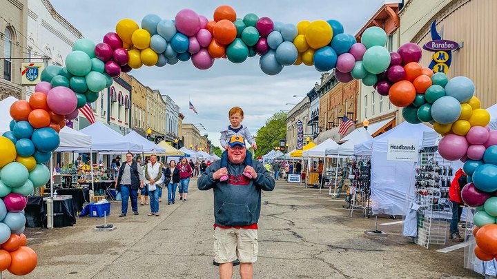 Enjoy The Most Colorful Spring Festival In Wisconsin At The Spring Fair on the Square